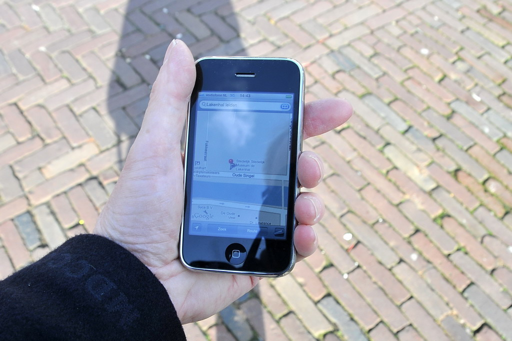 mediacenter mobile security dating apps companys phone careful reveal much personal information mediacenter mobile security dating apps companys phone careful reveal much personal information