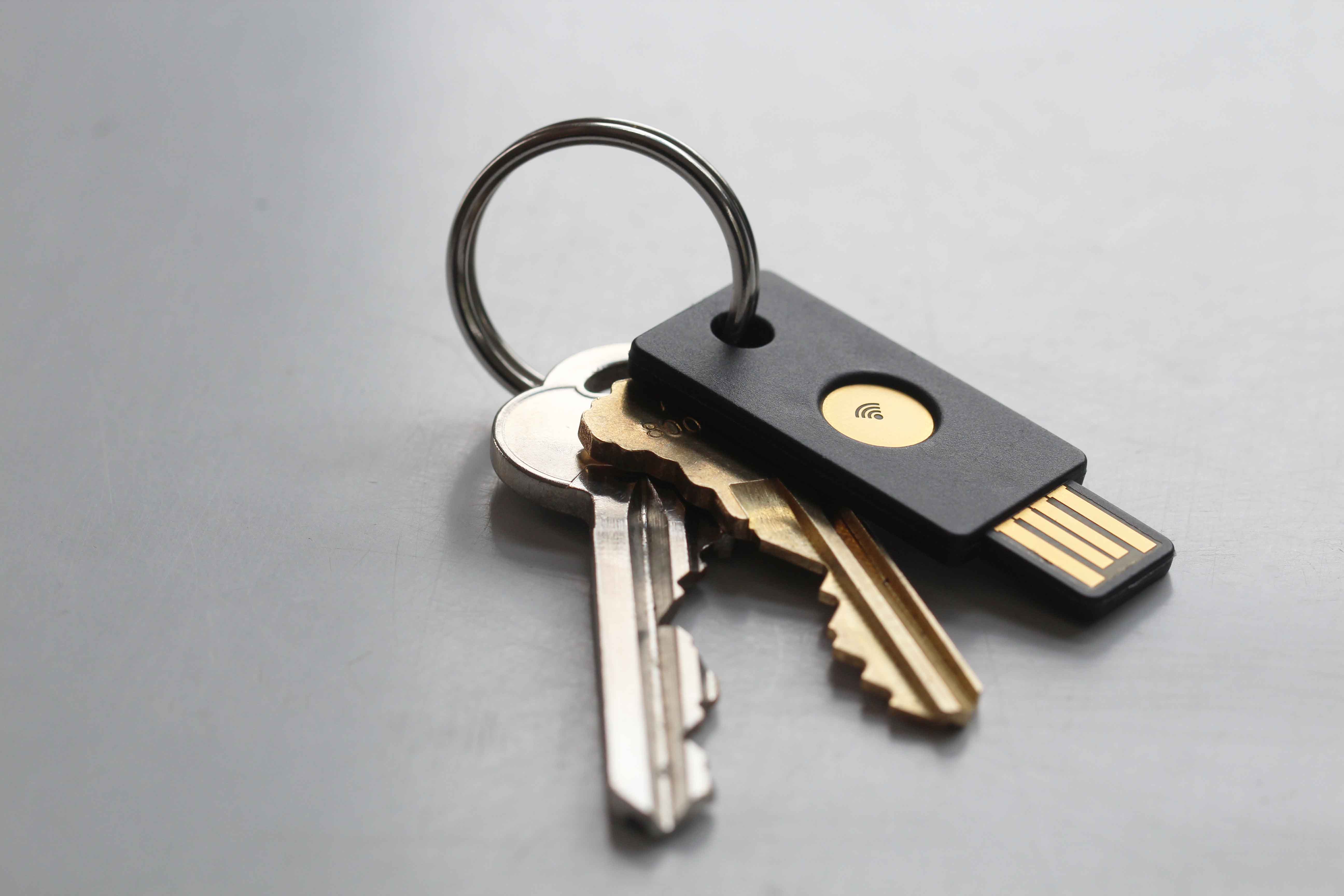 How to turn a pen drive into a security key for your Google