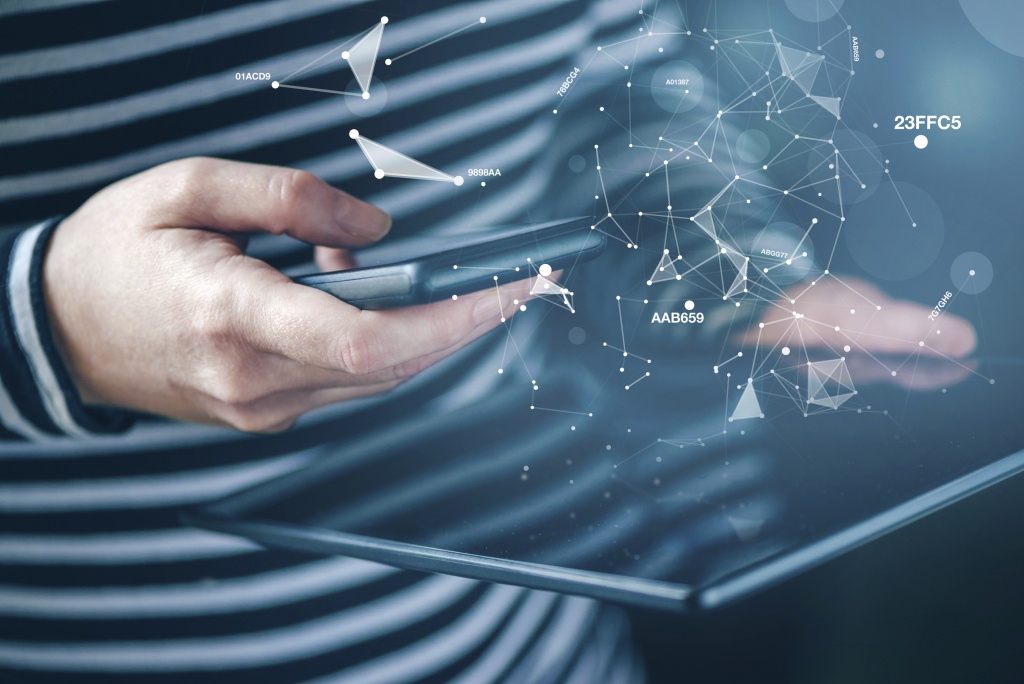 Fake Apps: What They Are and How to Spot Them