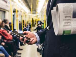 London Underground to get full mobile coverage