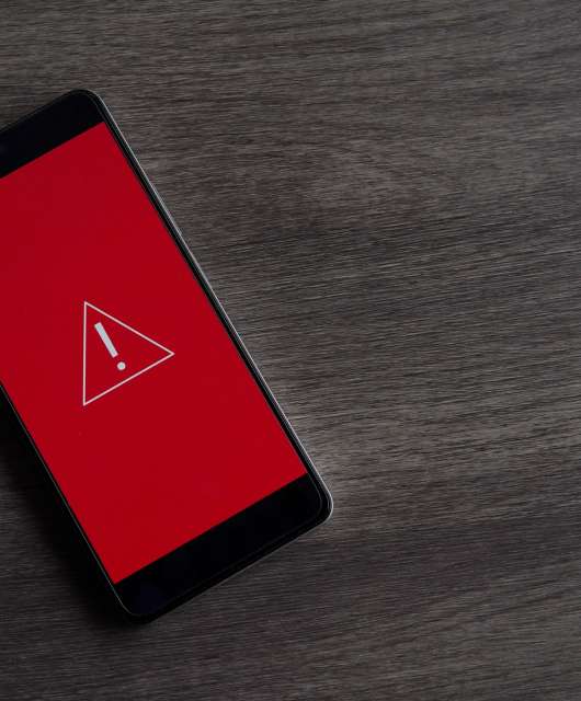 is-my-phone-infected-with-spyware-how-to-tell