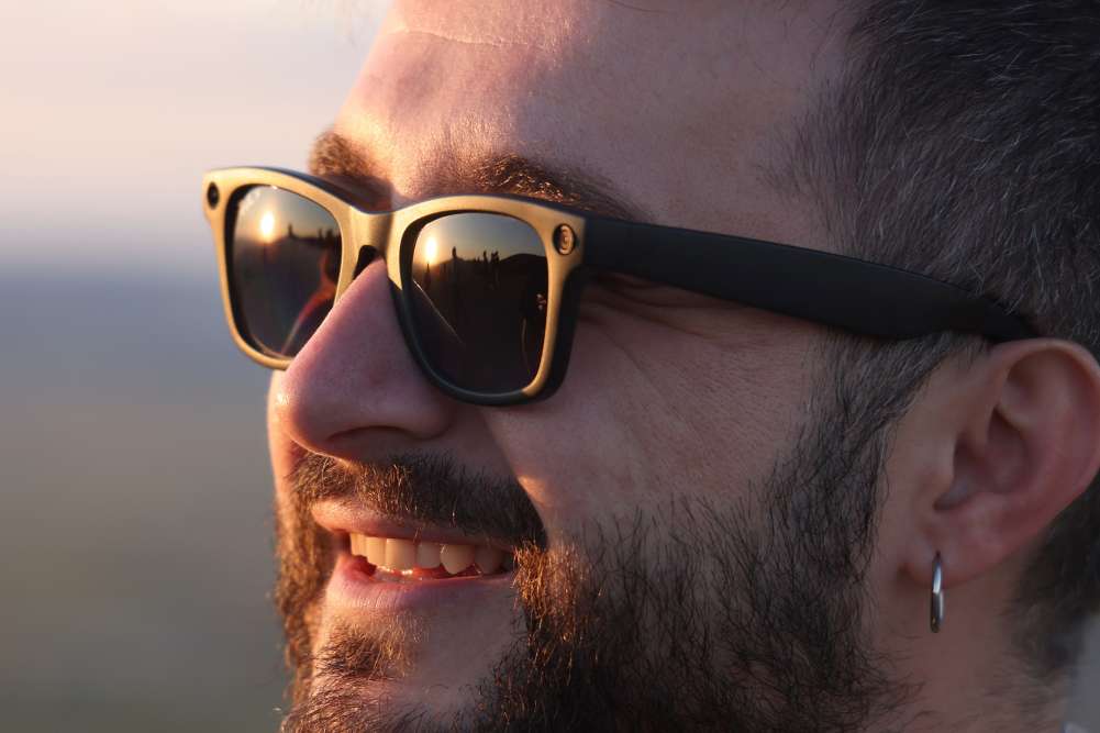 Good Glasses: Cool Tech or a Privateness Menace?