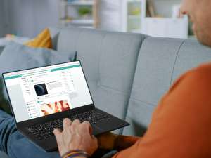 Scammers Use AI To Build Fake Websites