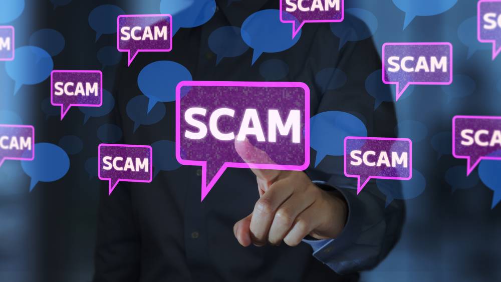 how-spot-and-avoid-financial-scam-ads-social-media