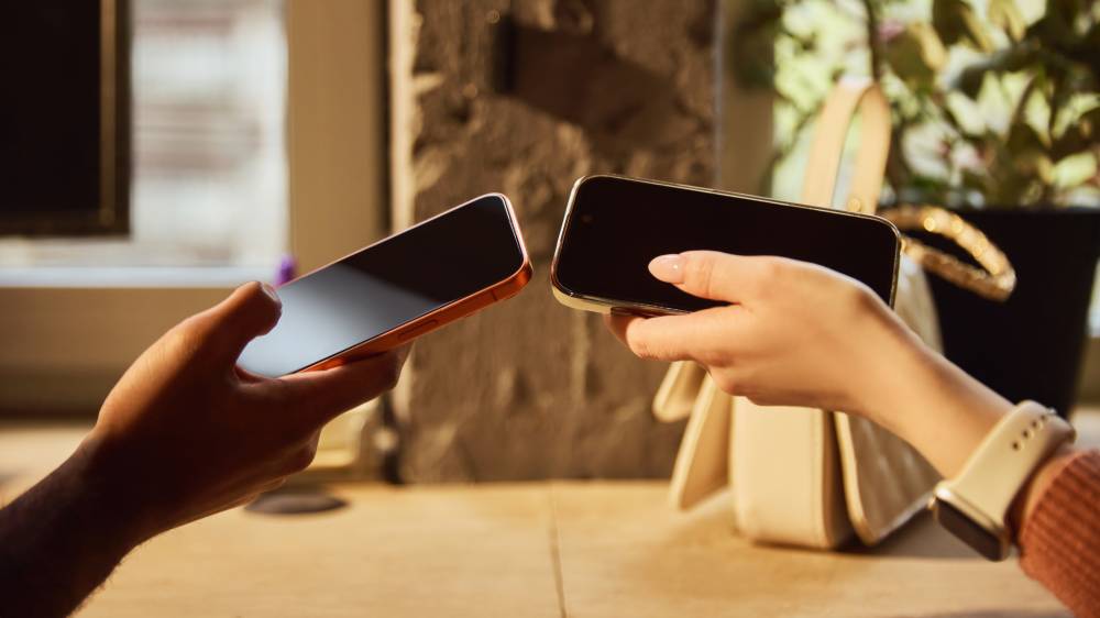 buying-or-selling-second-hand-phone-protect-personal-data