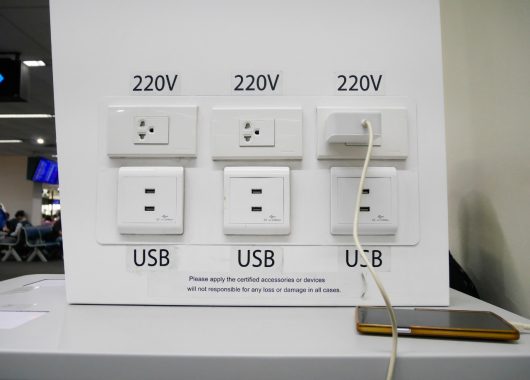 cuidado con dónde enchufas tu teléfono