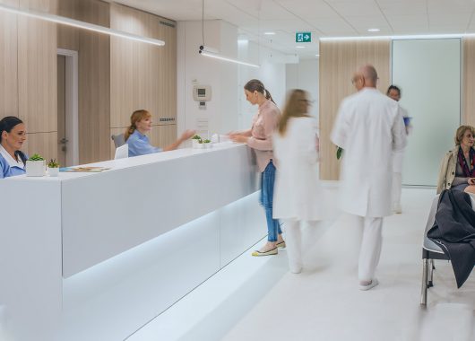 Una estafa BEC lleva a una brecha de datos en sanidad