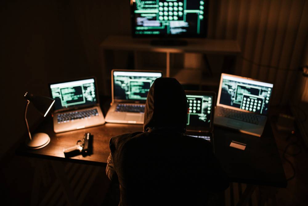 11-mejores-herramientas-monitorizacion-dark-web-proteger-identidad