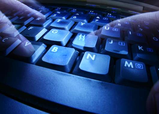 la-france-met-en-place-une-cellule-de-crise-face-a-une-cyberattaque-majeure