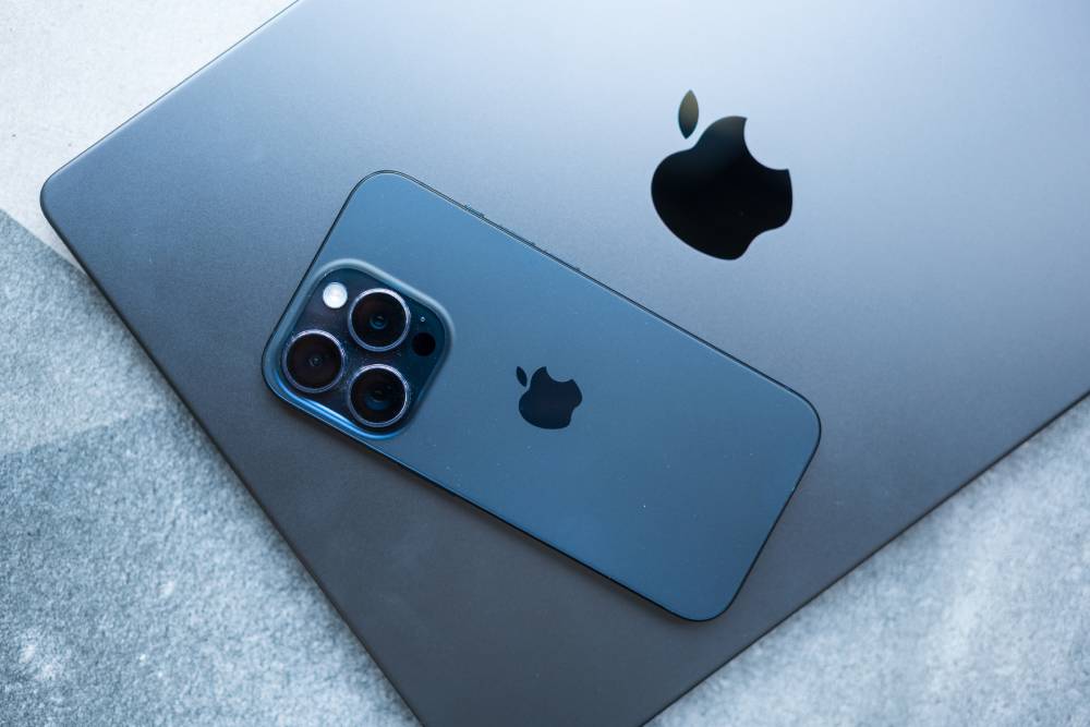 applications-consomment-plus-donnees-iphone