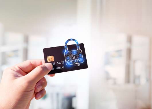 cosa-fare-se-ti-clonano-la-carta-di-credito