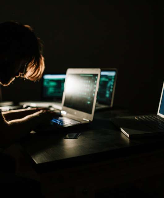 39-statistiche-sconvolgenti-sul-dark-web-per-il-2025