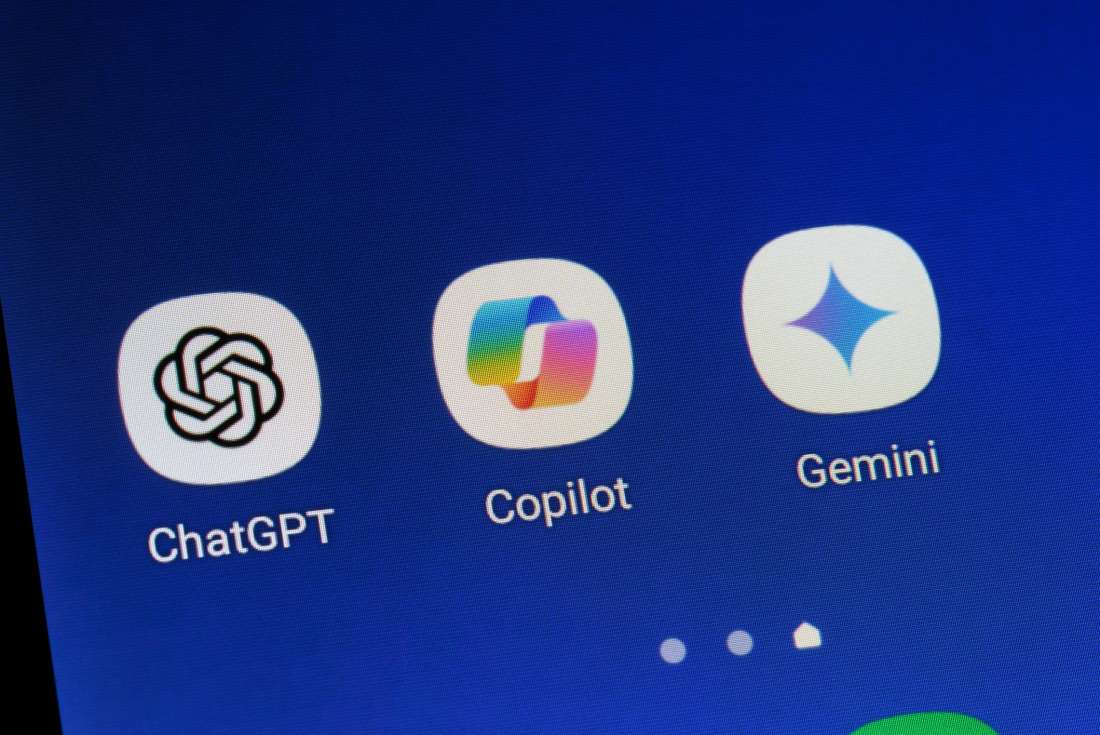 chatgpt-vs-gemini-guida-per-scegliere-il-chatbot-giusto