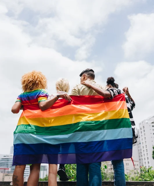 pride-2025-e-sicurezza-digitale-consigli-per-la-comunita-lgbt