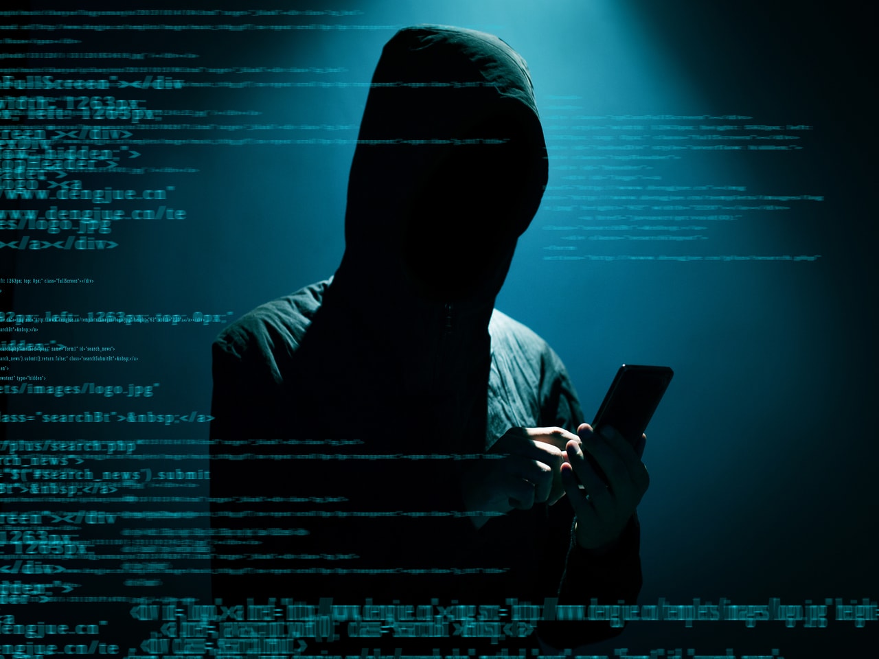 Virgin Media urges password change over hacking risk - BBC News