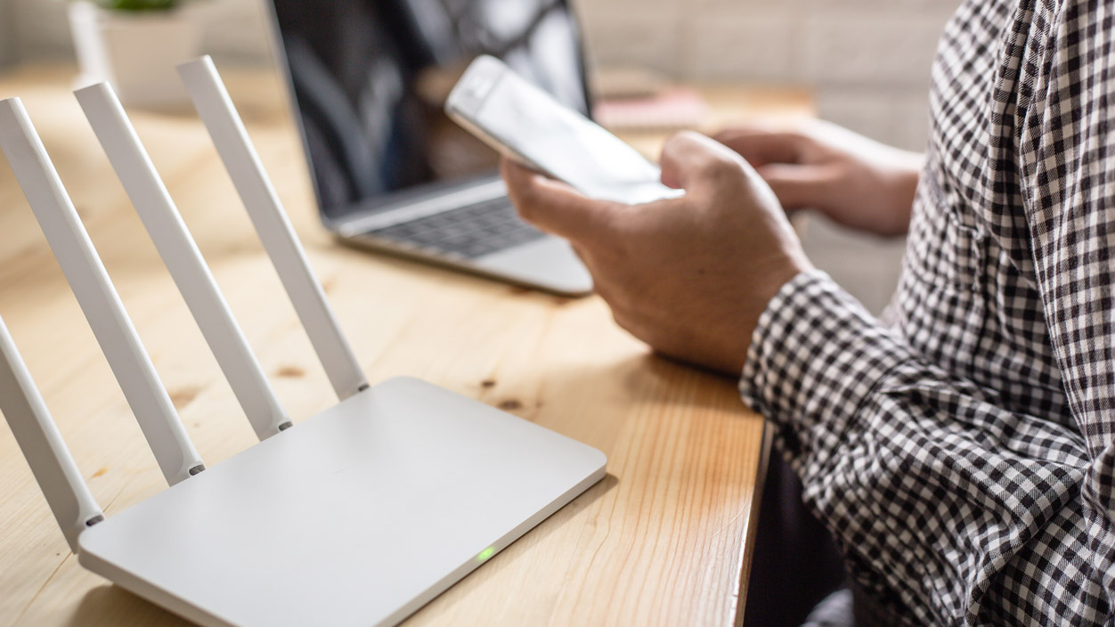 Guide to Boosting Your WiFi Signal • ○OptimizeMyBnb.com