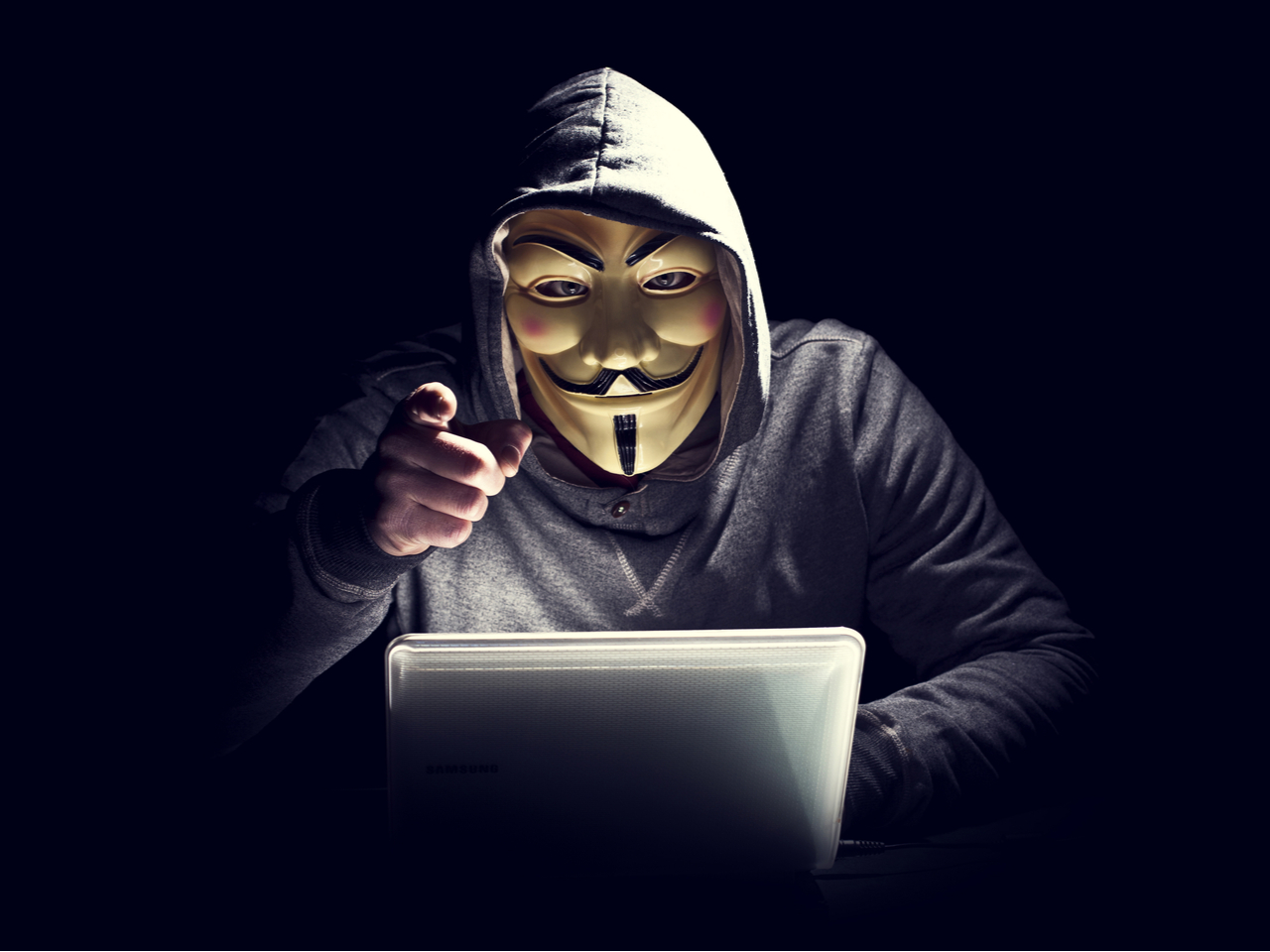 How Do Hackers Pick Their Targets? - Panda Security Mediacenter Garmin Fue Hackeado